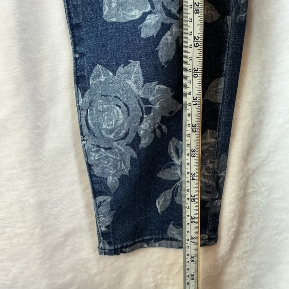 Juicy Couture Blue Floral Skinny Jeans - Picture 7 of 8